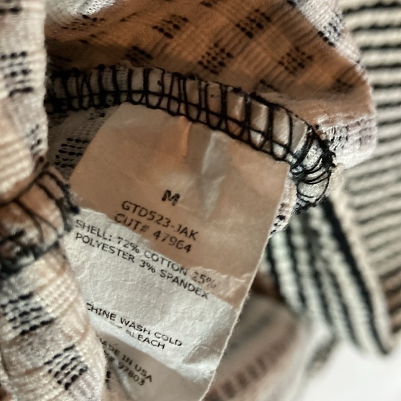 GREEN ENVELOPE black white stripe flare sleeve top M - Picture 10 of 10